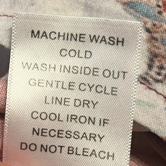 Pacsun men’s short sleeve button up shirt, size Medium - Picture 5 of 6